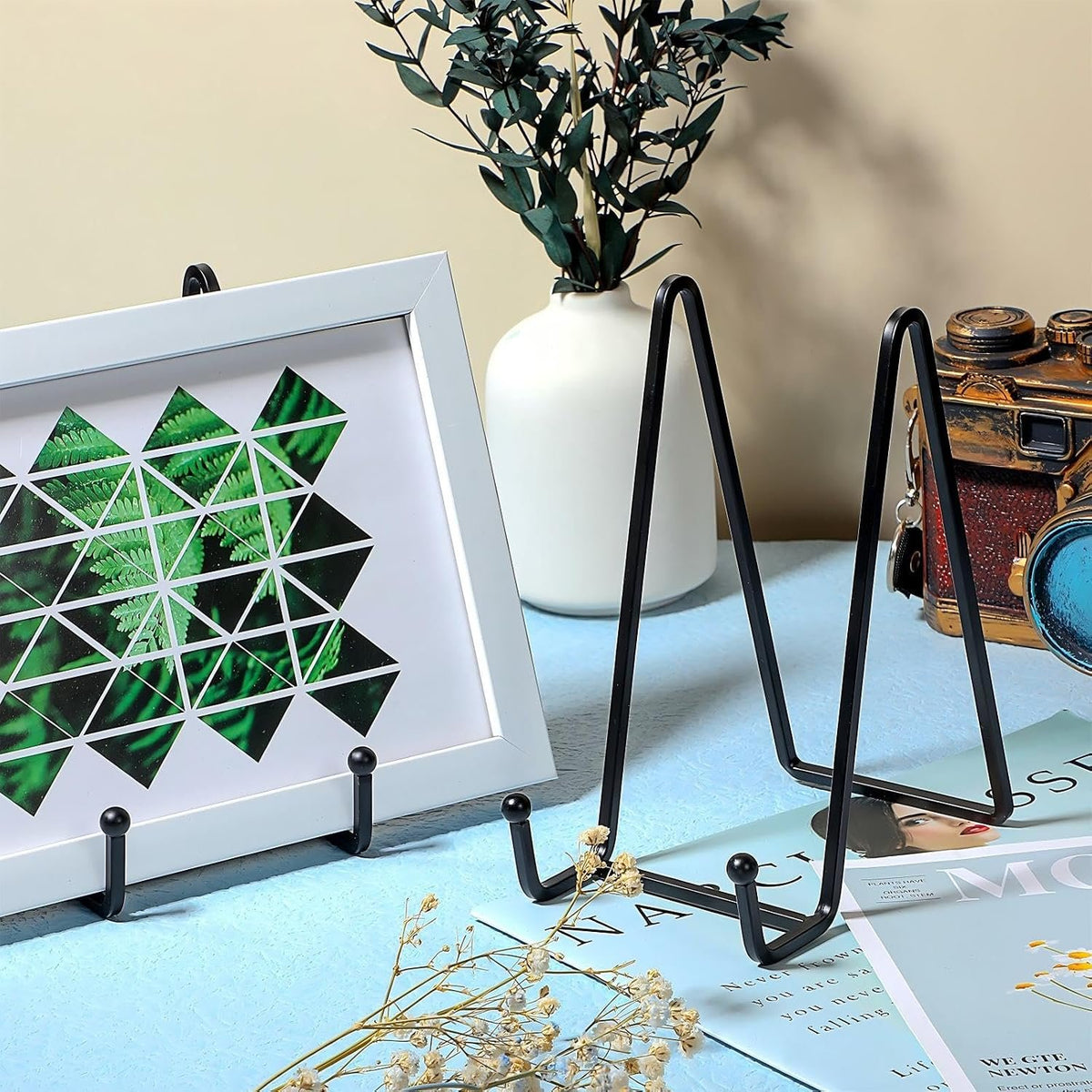 Kittiwake Displayware Tilted Black Metal Frame Stands additional product photo